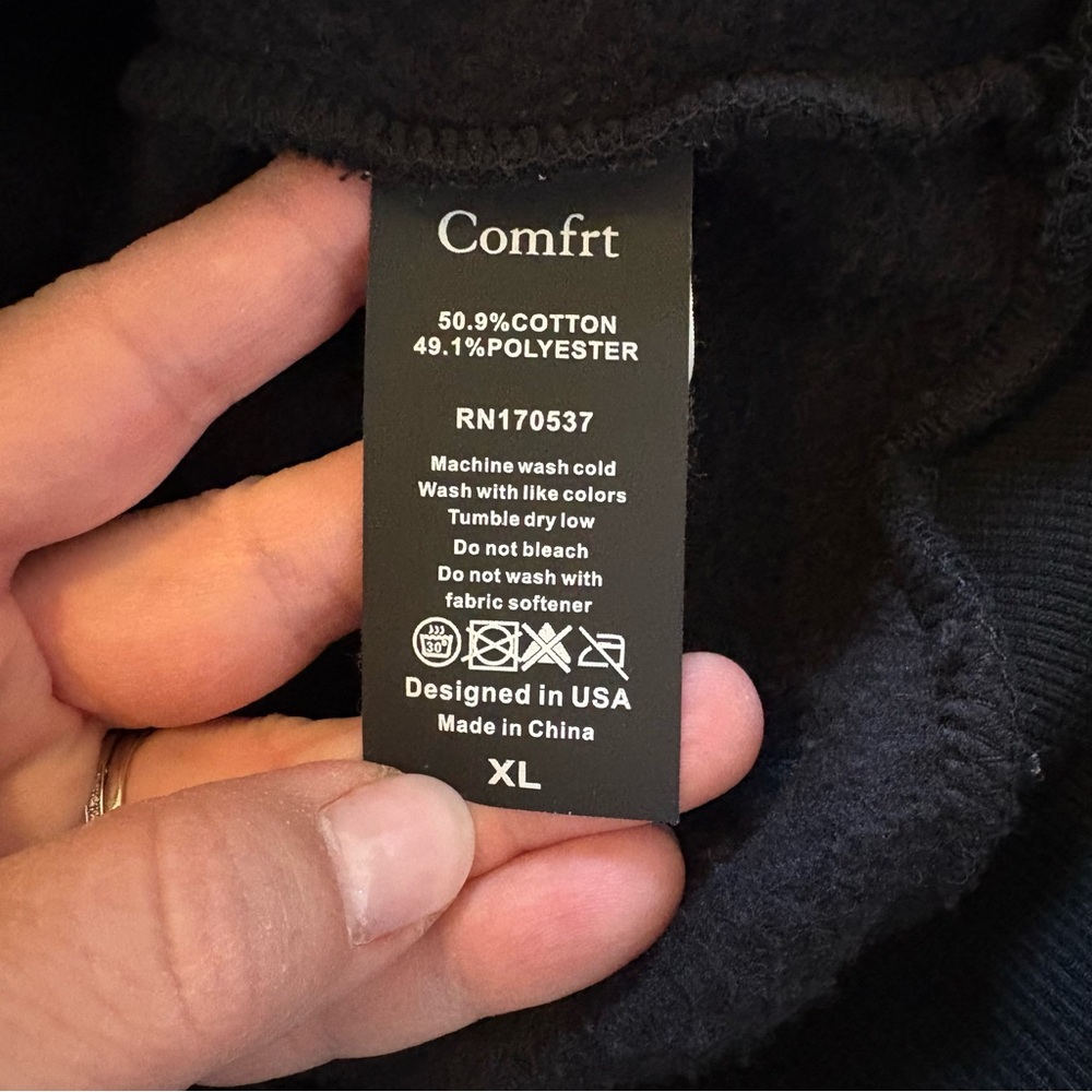 Comfrt Solid Black Travel Essentials Multi Pocket… - image 6